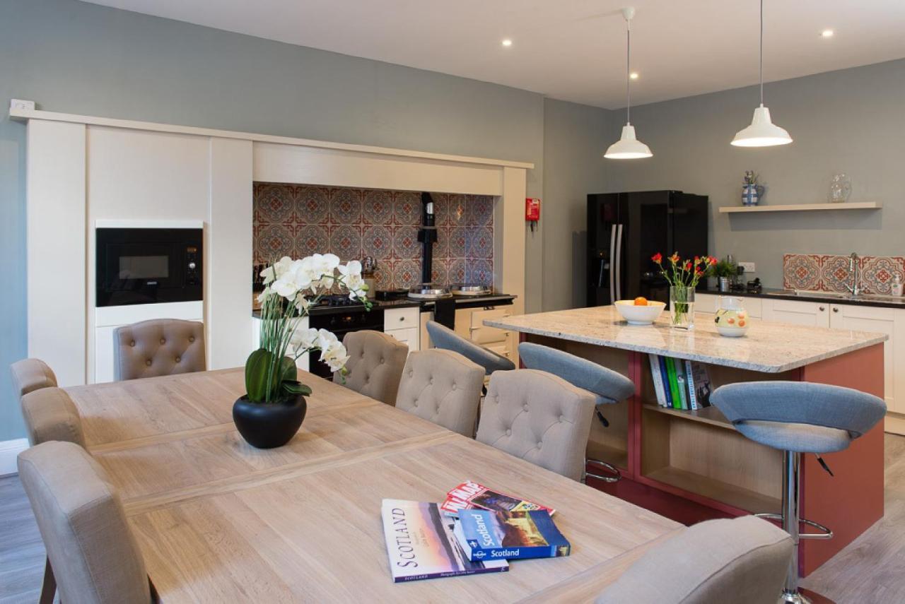 Gorgeous Central Edinburgh 3-Bedroom Apartment Edimburgo Exterior foto